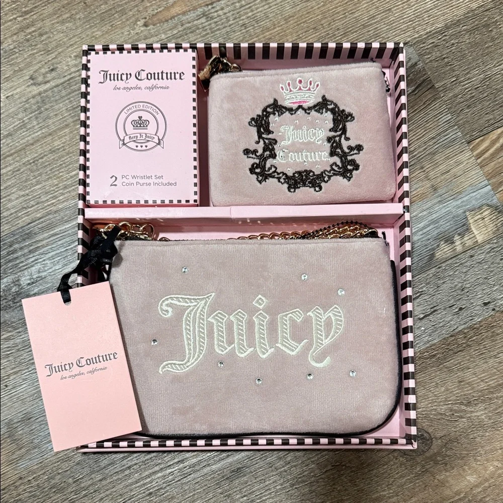Juicy Couture Blush Pink Heritage Wristlet and Coin Purse Set